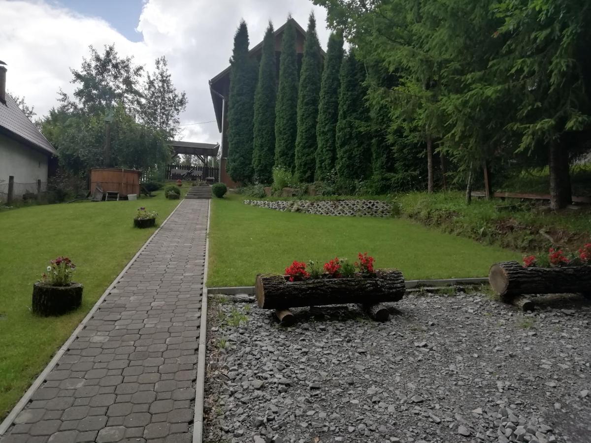 Demeny Vendeghaz Villa Sub Cetate ภายนอก รูปภาพ